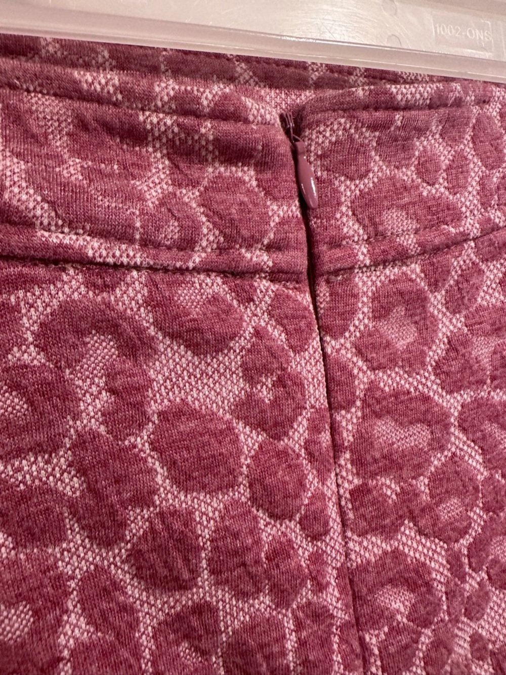 Current Air Buttoned Leopard Pencil Skirt Rose Pink Midi Side Buttons XS NWT - Picture 6 of 16
